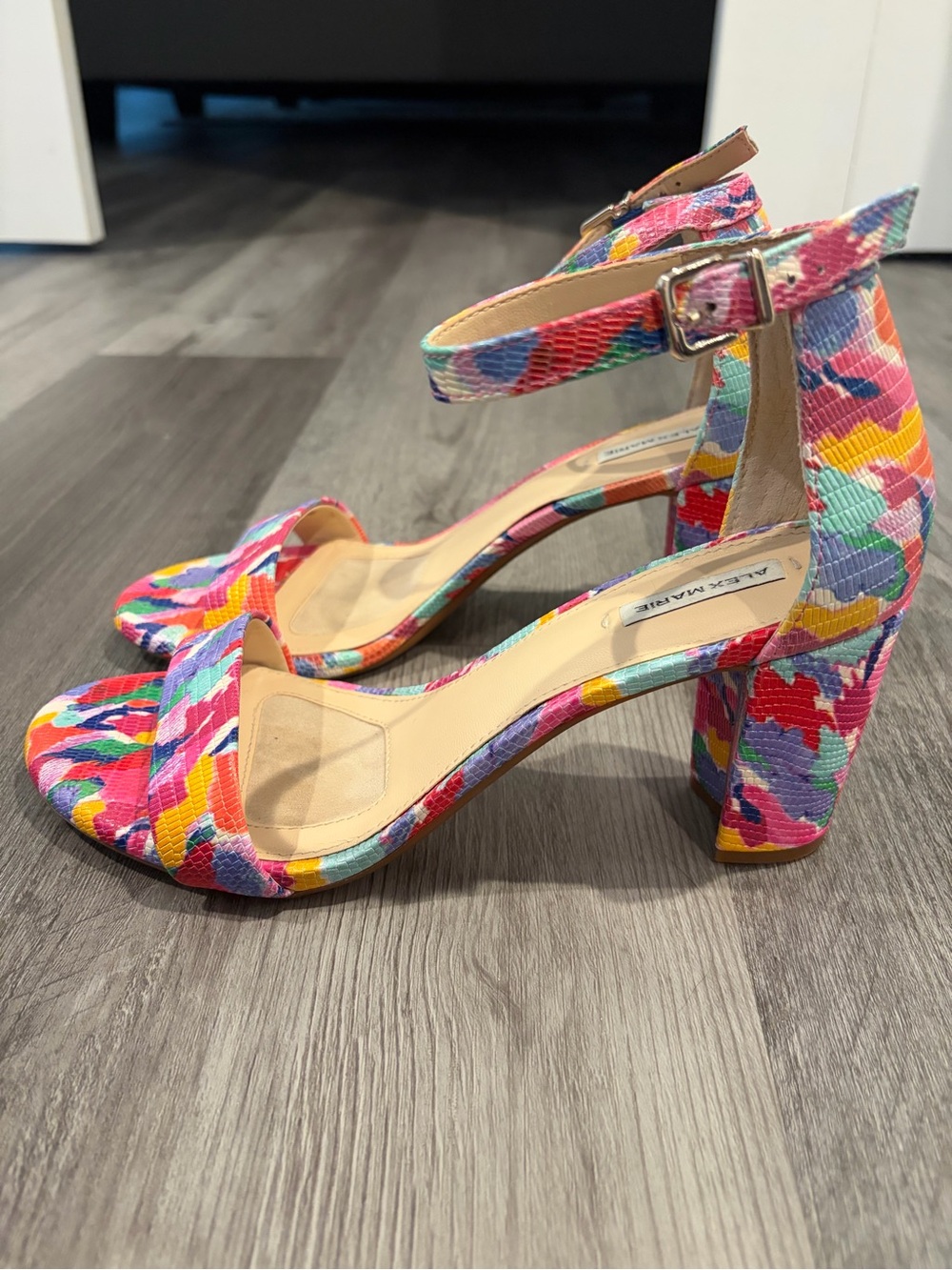 Alex Marie Halmar Ankle Strap Leather Sandals Heels Watercolor Pink Size 8.5 - Picture 3 of 6